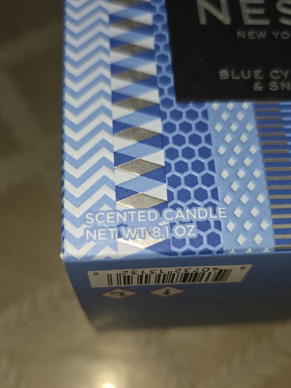 Nest New York Blue Cypress & Snow Scented Candle - Picture 4 of 5